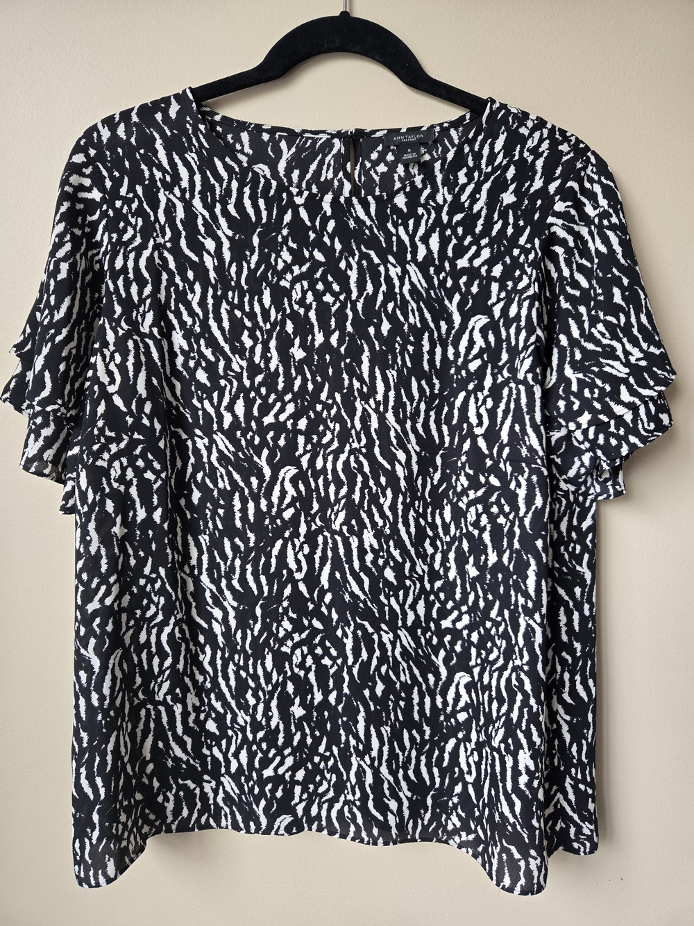 Black & White Abstract Flutter-Sleeve Top
